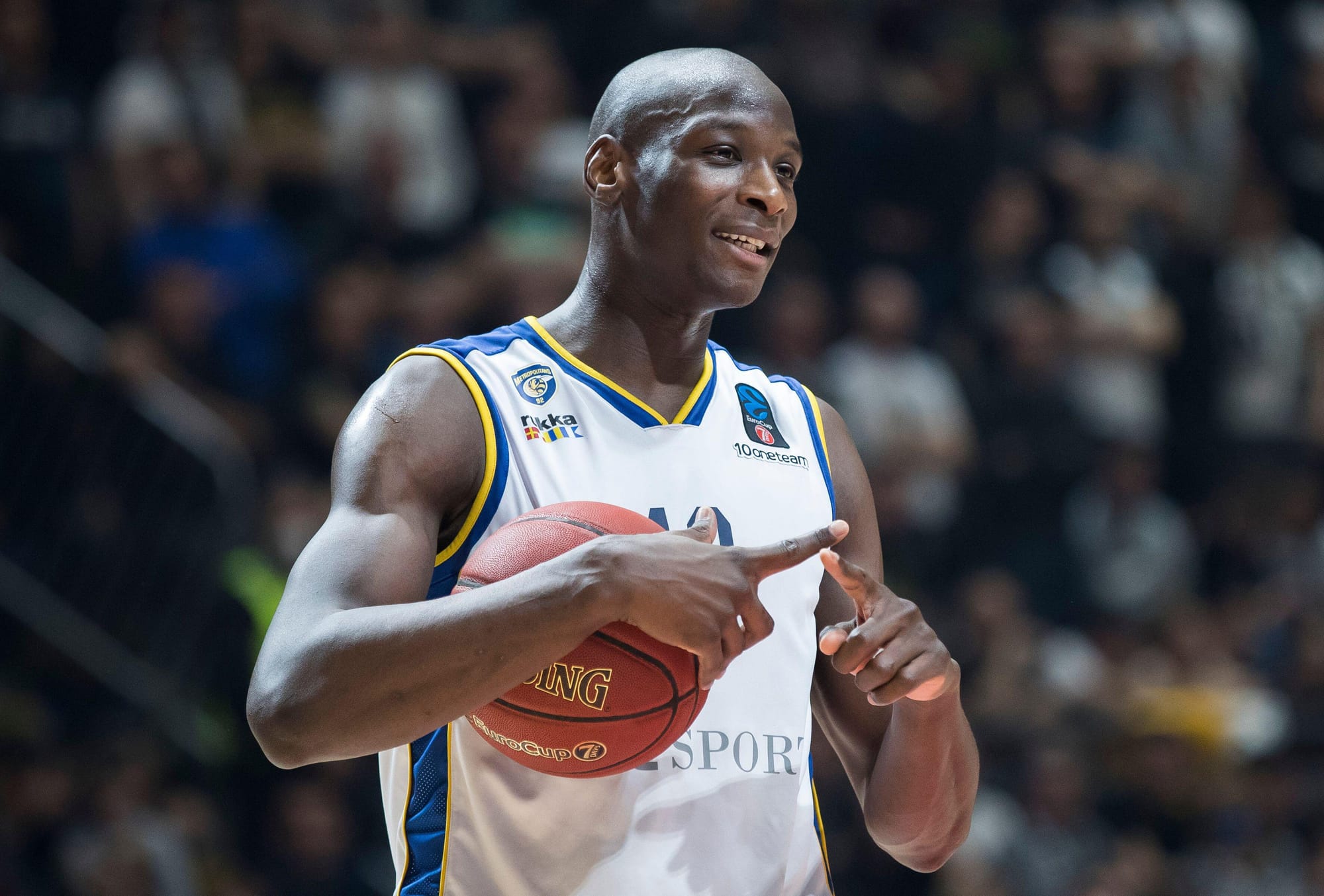 Bandja Sy se vrací do Partizanu Bělehrad