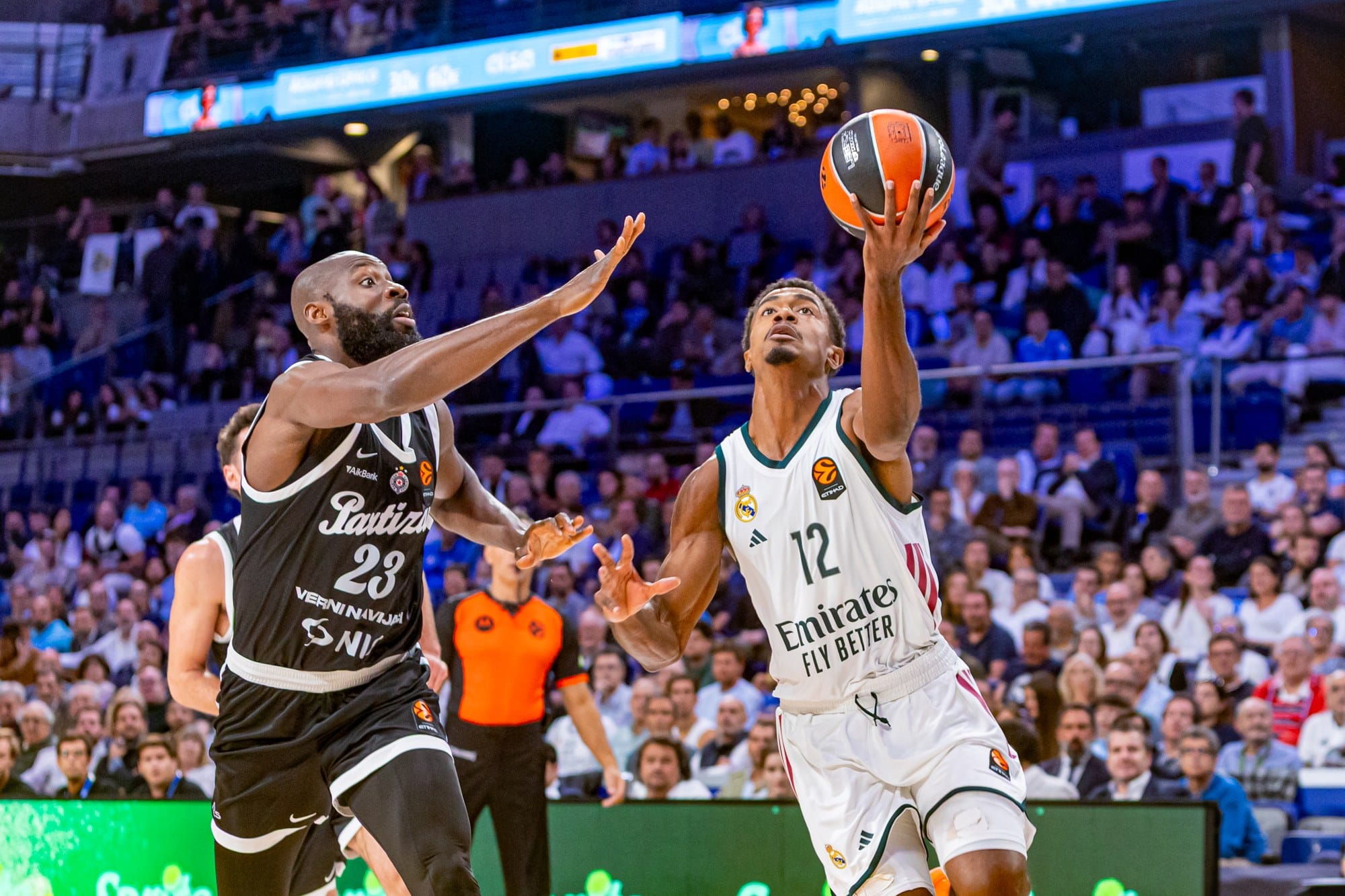 Euroliga: Théo Maledon v základní pětce dovedl Real Madrid k první výhře